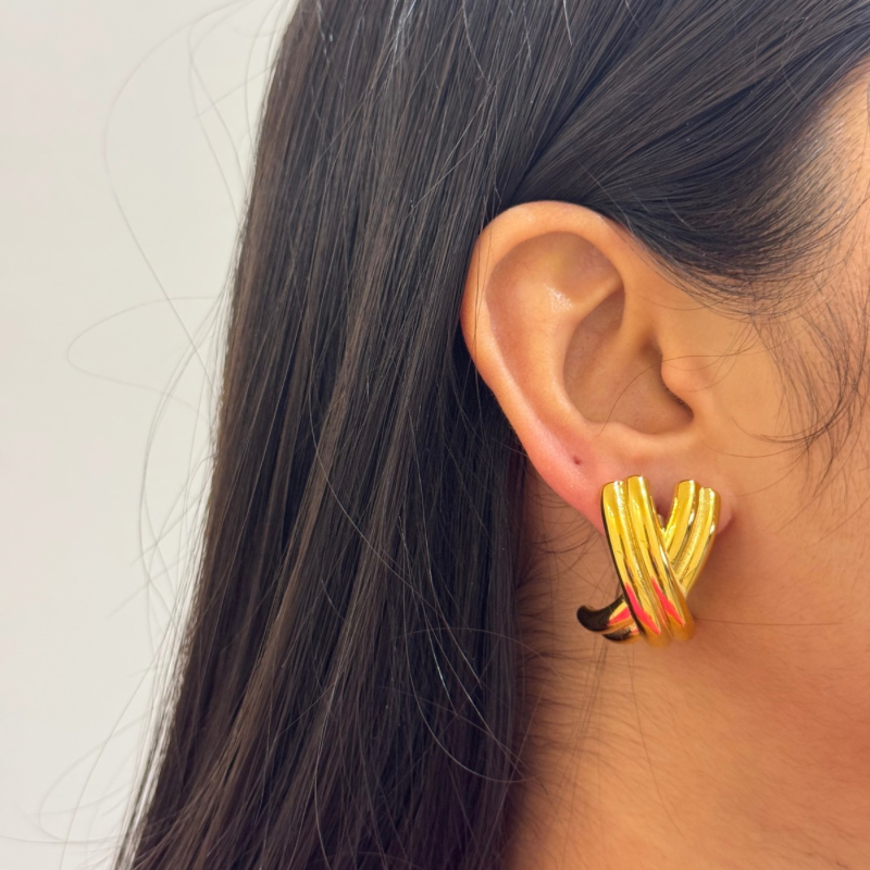 Cross chunky earrings