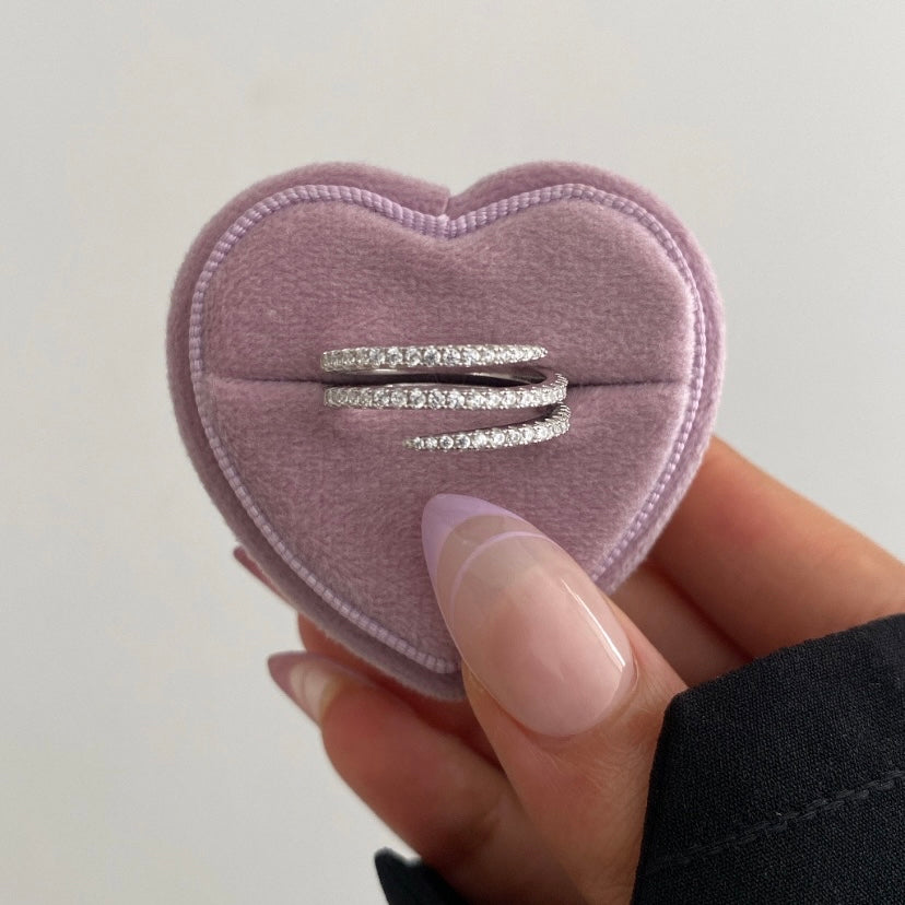 Twirling ring