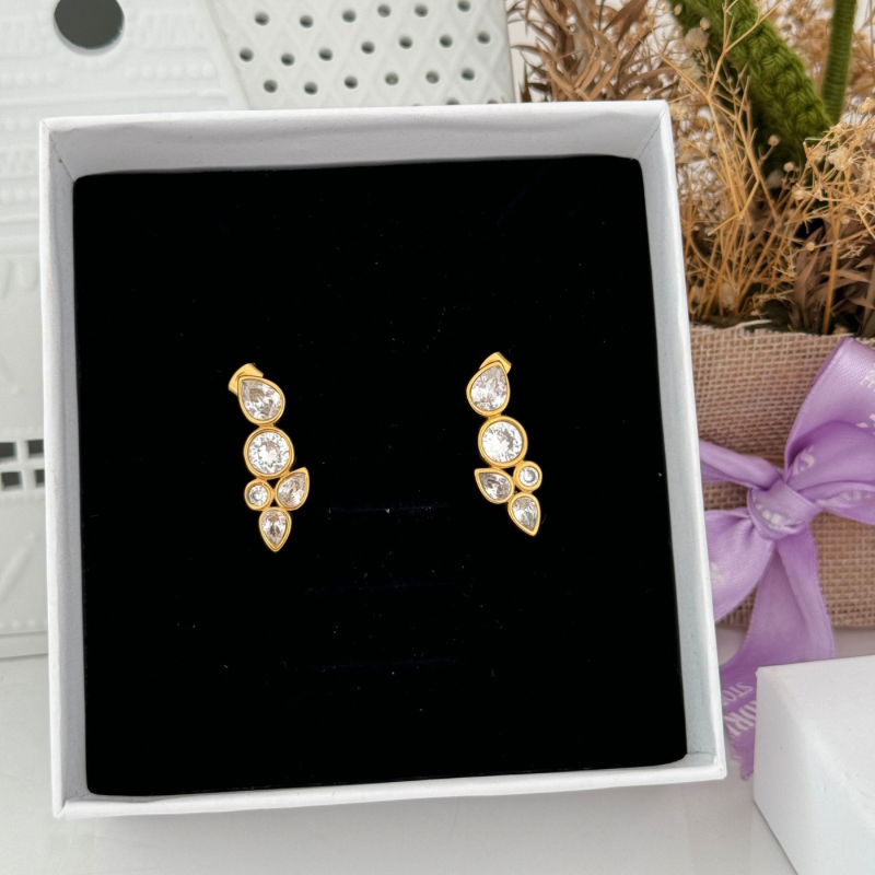 Sweet of honour earrings