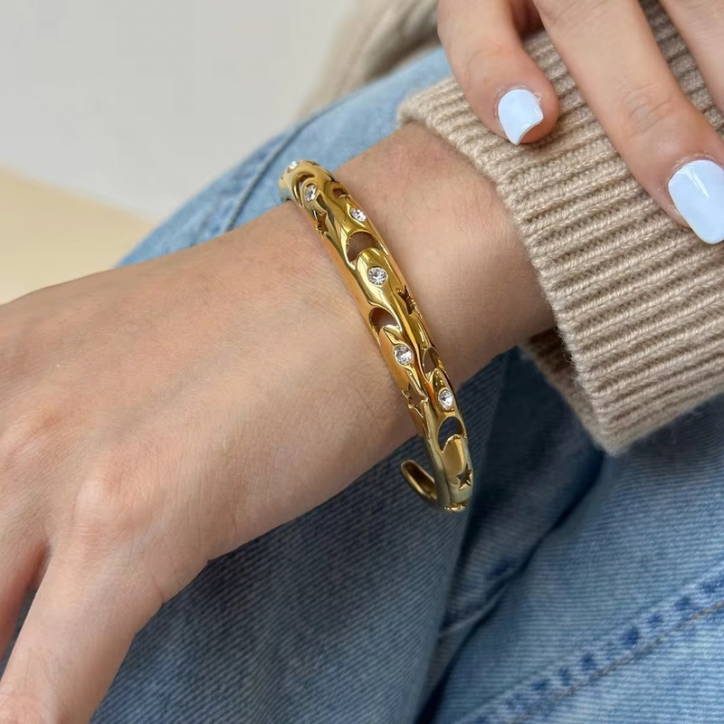 Galaxy dripz bracelet
