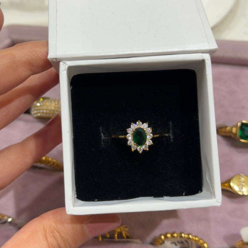 Medusa ring
