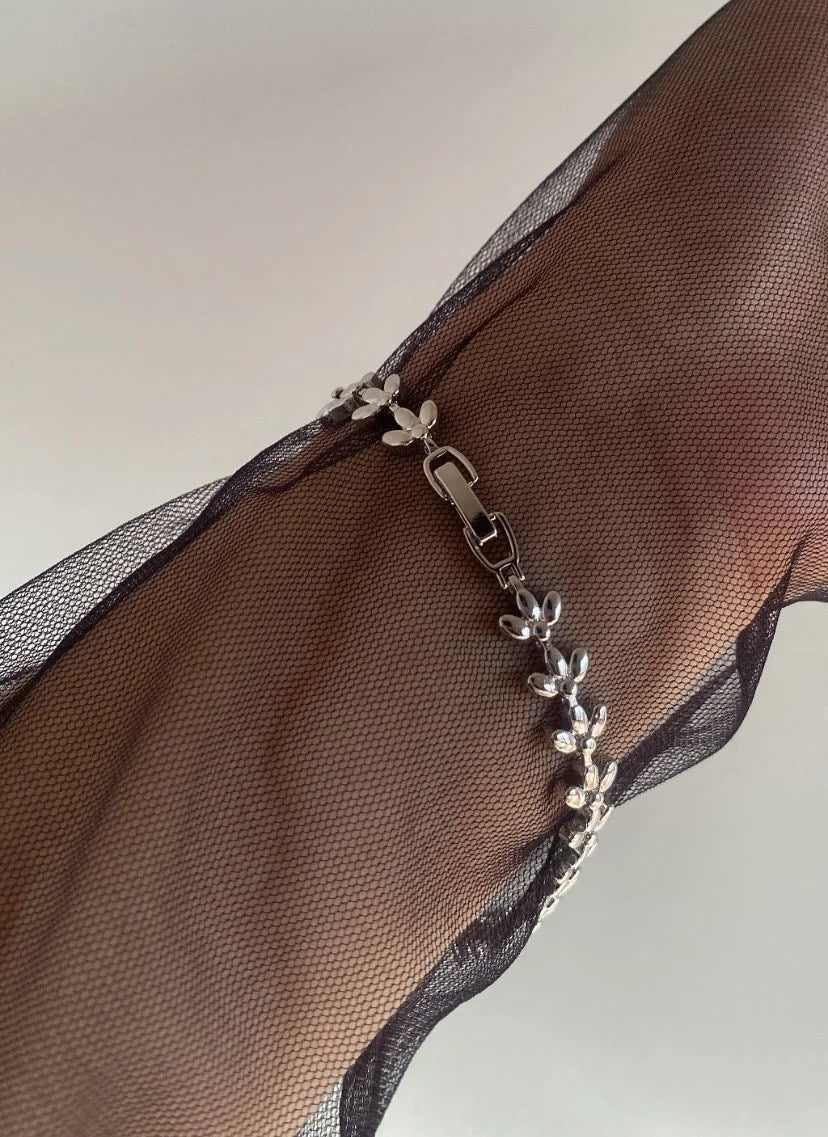 Dolled up bracelet