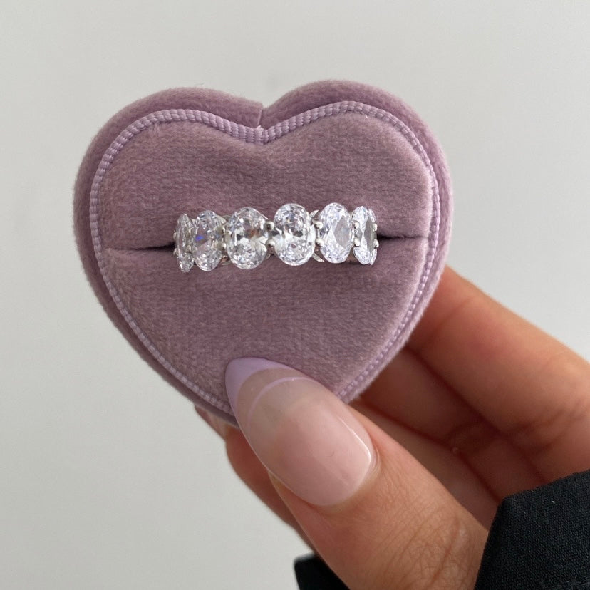 Galentine bands