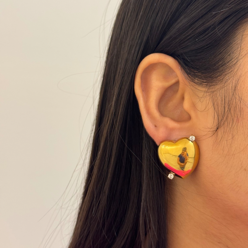 Love stuck earrings