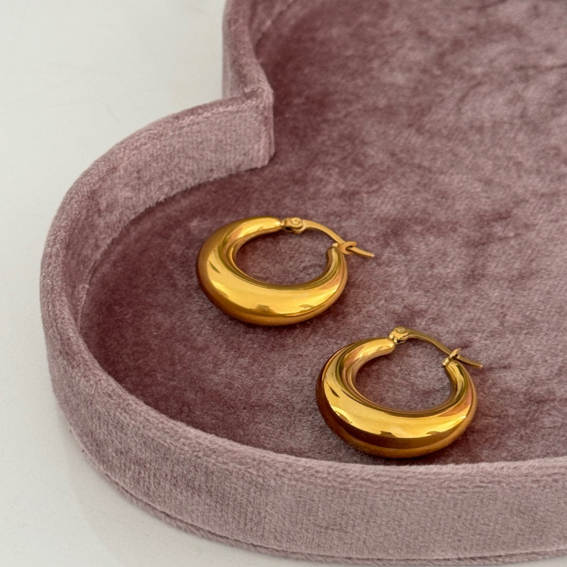 Hammered hoops