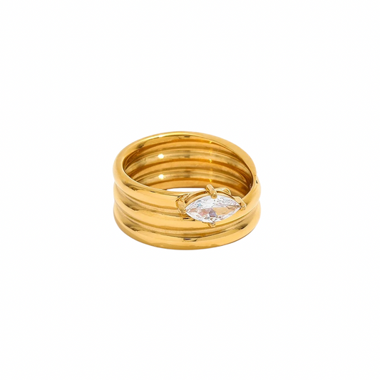 Diamond spiral ring