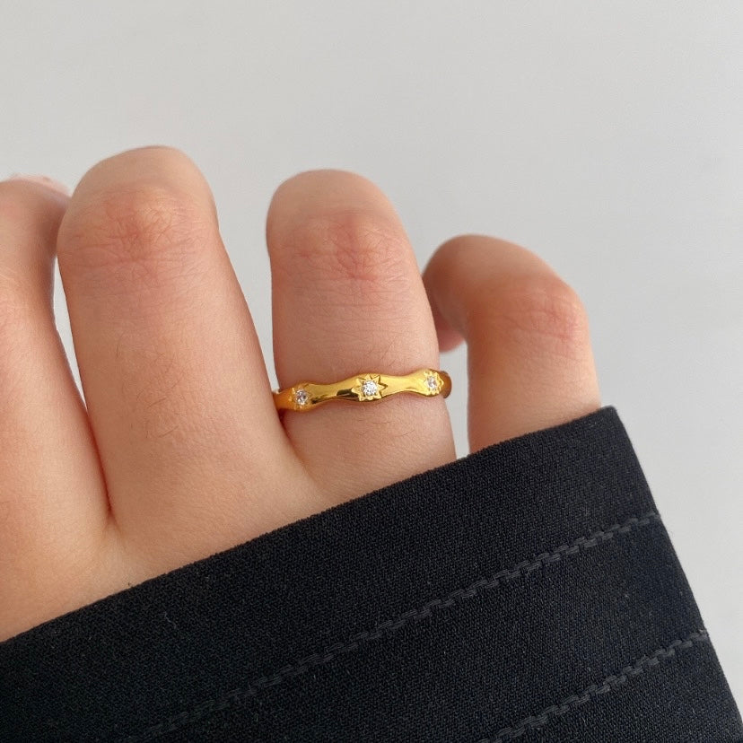 Winnie ring