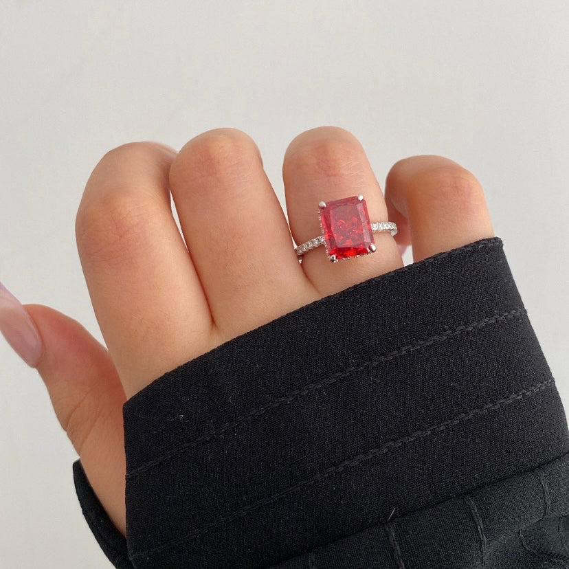 Red wine ring