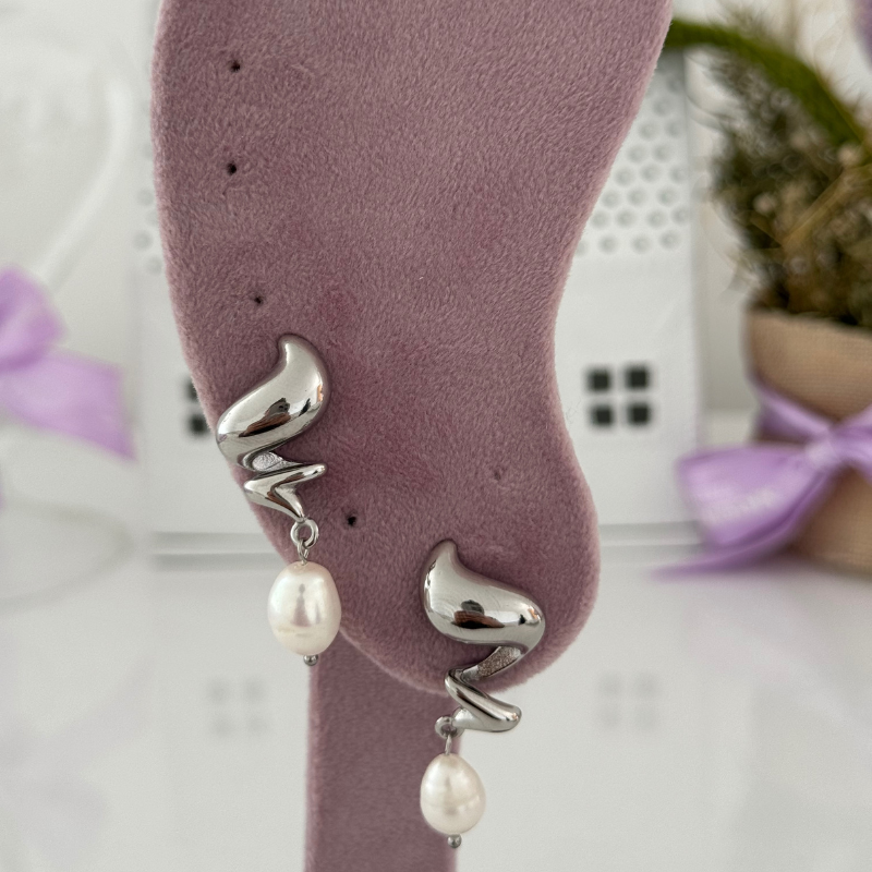 Windfall earrings