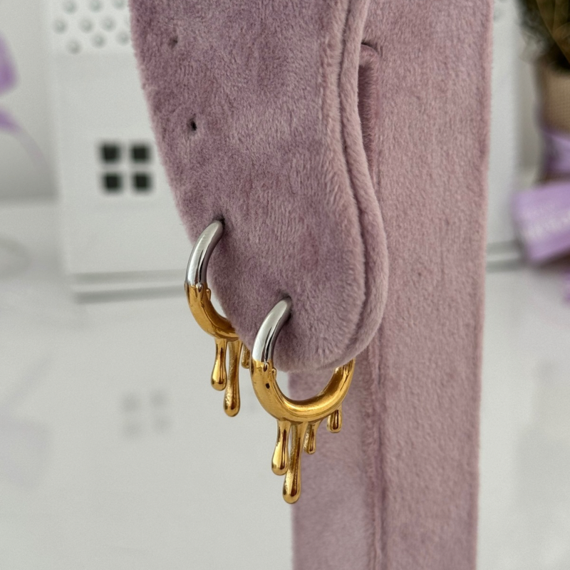 Dreamy drip earrings
