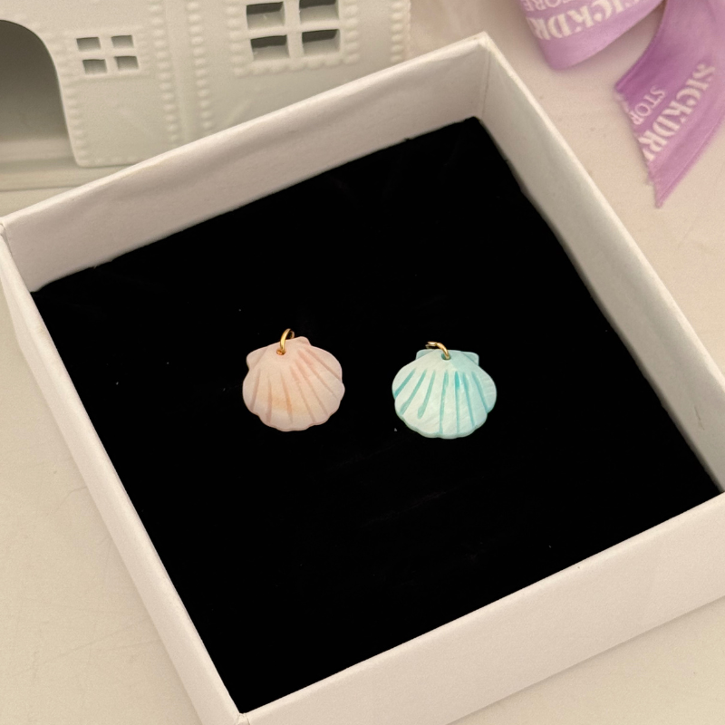 Seashell charm