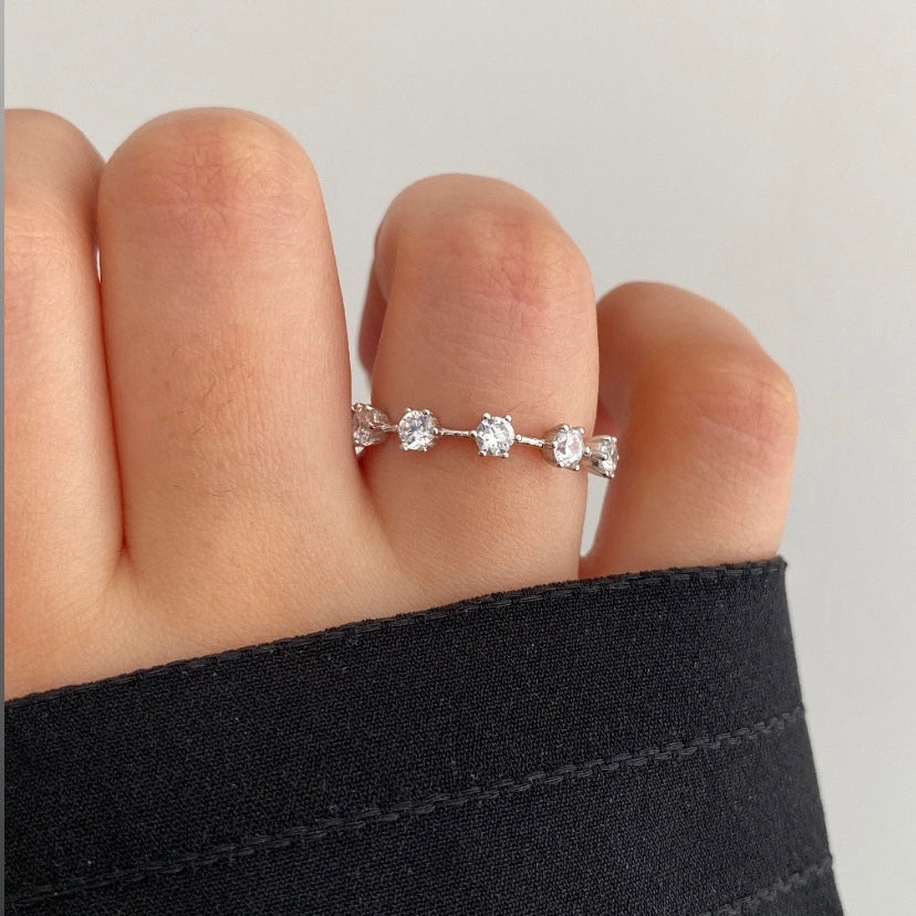 Eliot ring