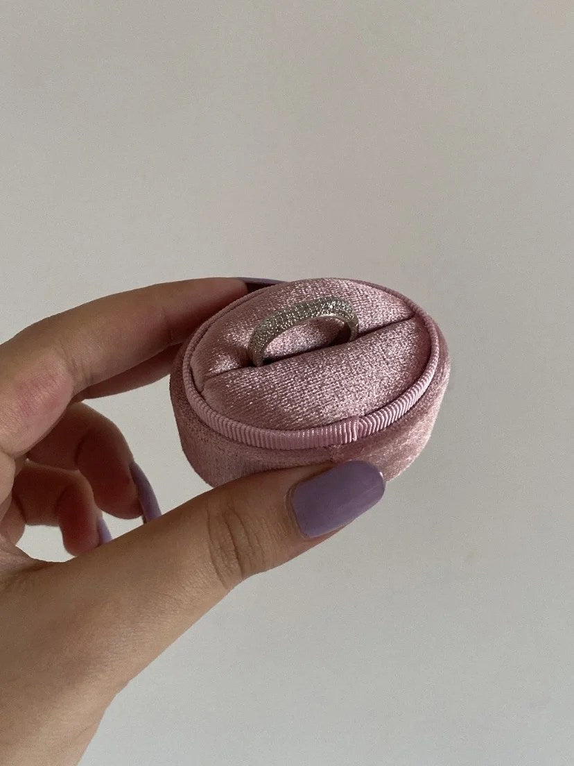 Versus ring