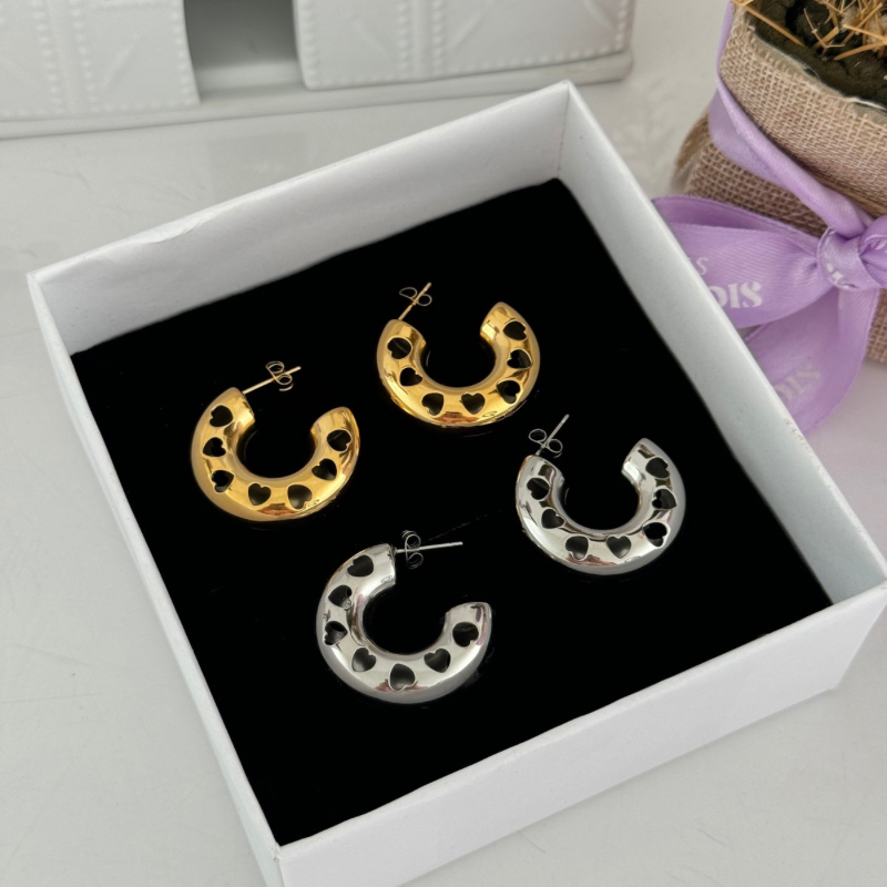 Heart thick hoops
