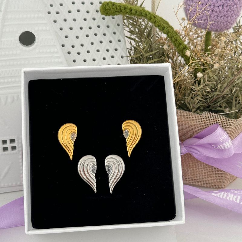 Andromeda earrings