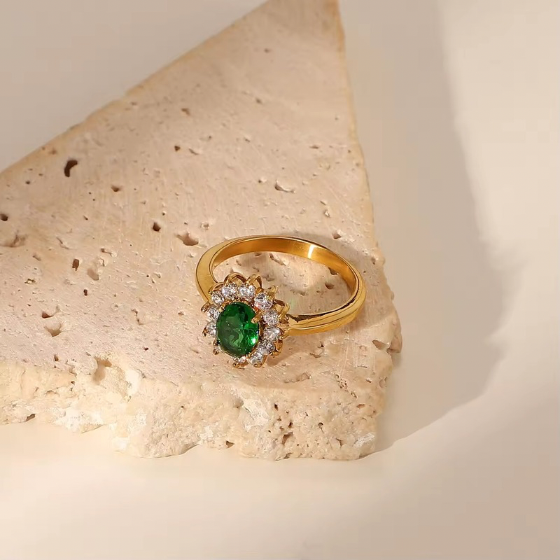 Medusa ring