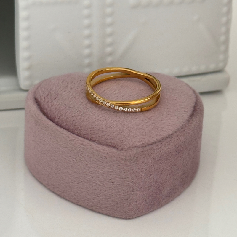 Don't cross the line ring