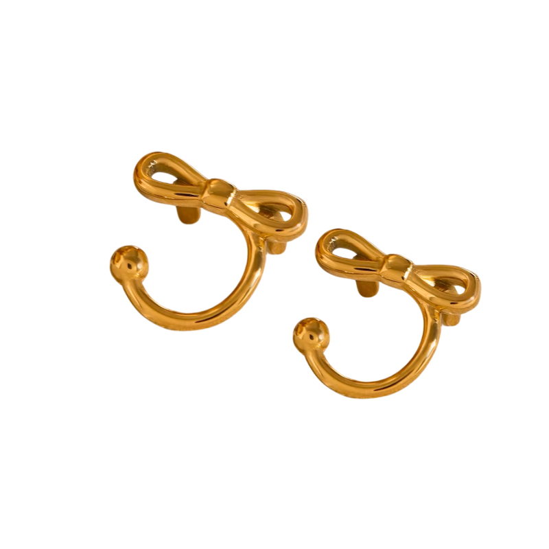 Bow earcuffs