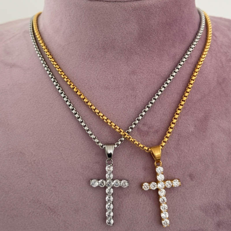 Religious cross necklace(unisex)