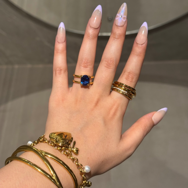 Sapphire ring