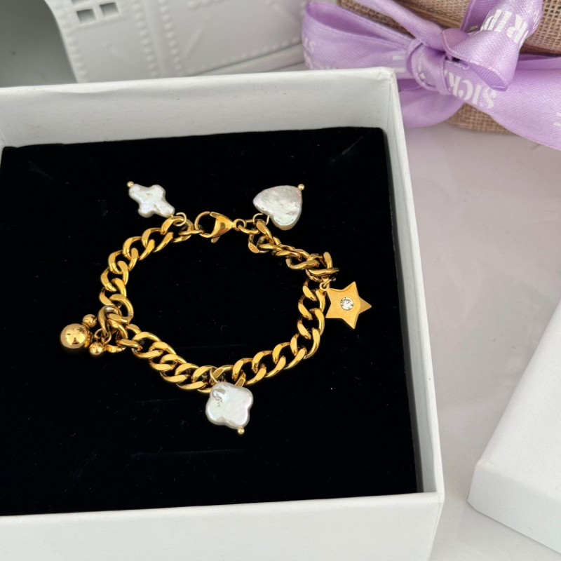 Cuban bracelet