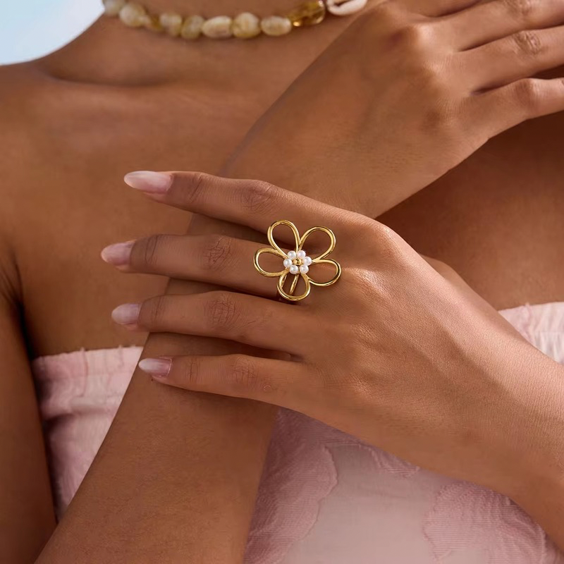 Flora ring