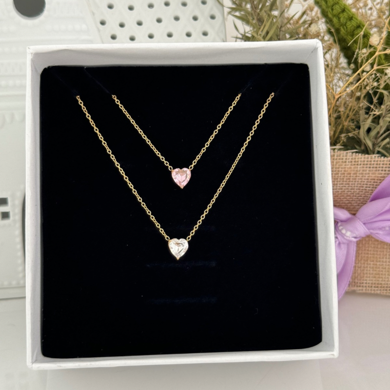 Feminine necklace