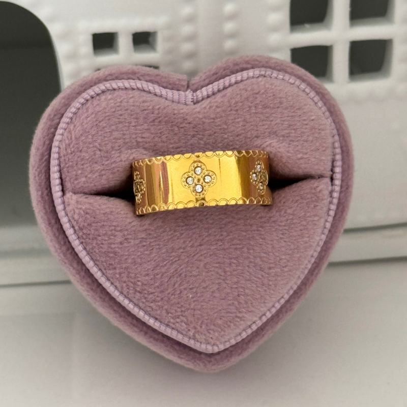 Jade ring
