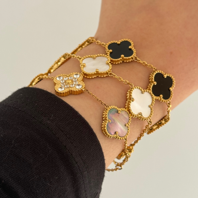 Two way clover bracelet