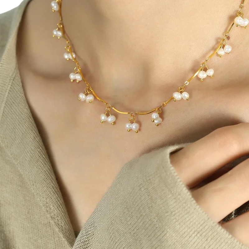Lana-del-rey necklace