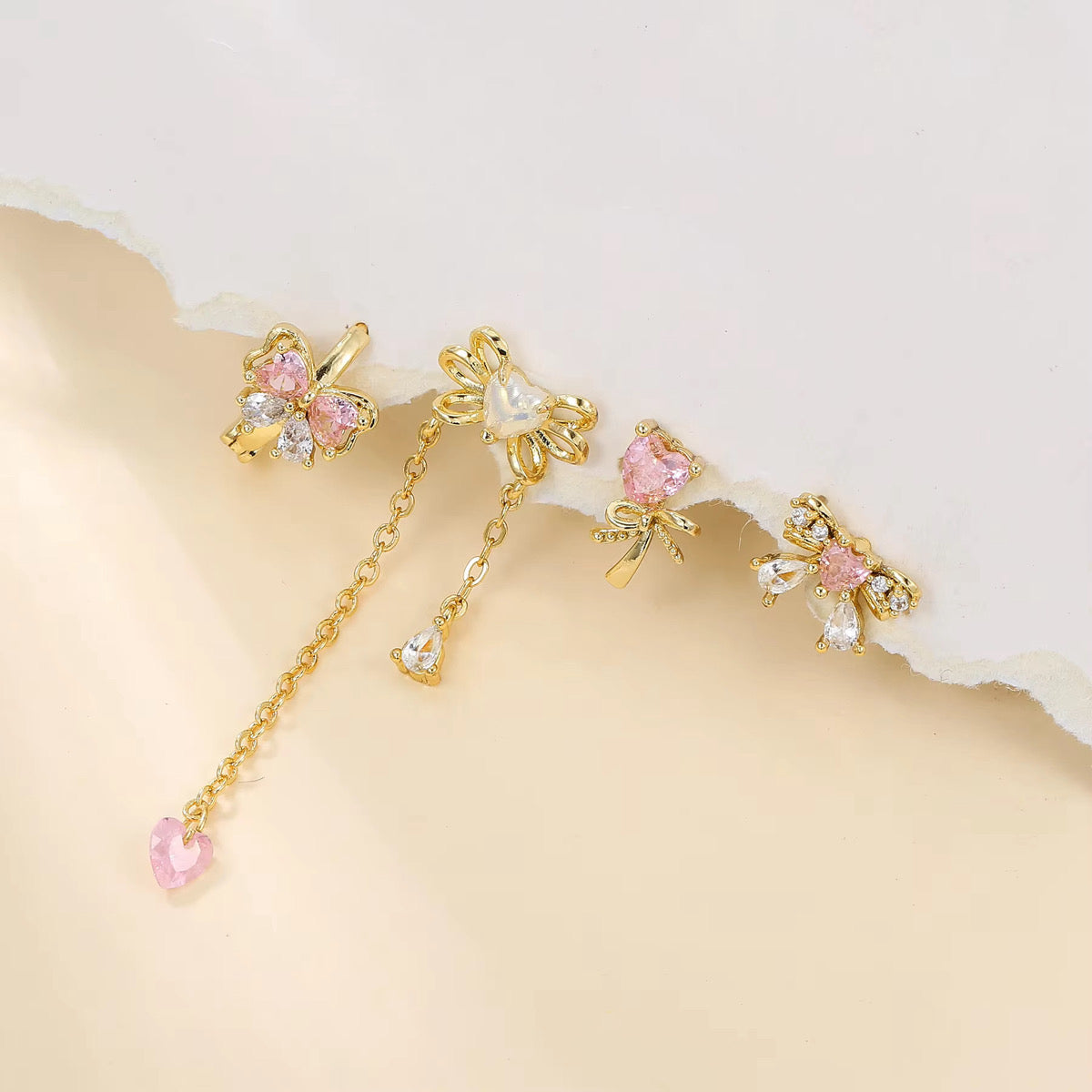 Bow chic ear set
