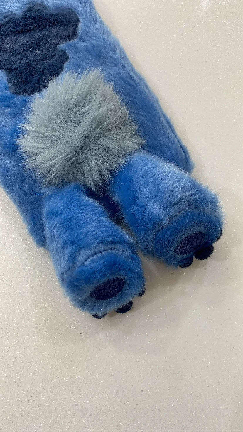 Stich fur case