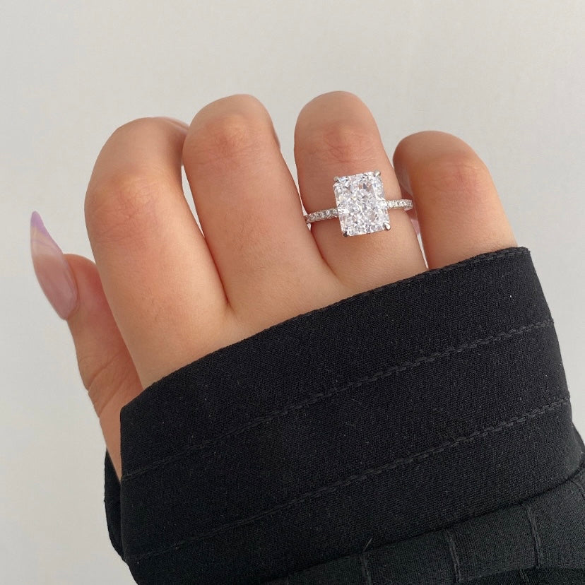 Clear ivory ring