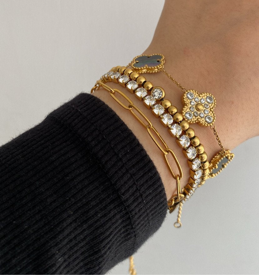Two way clover bracelet