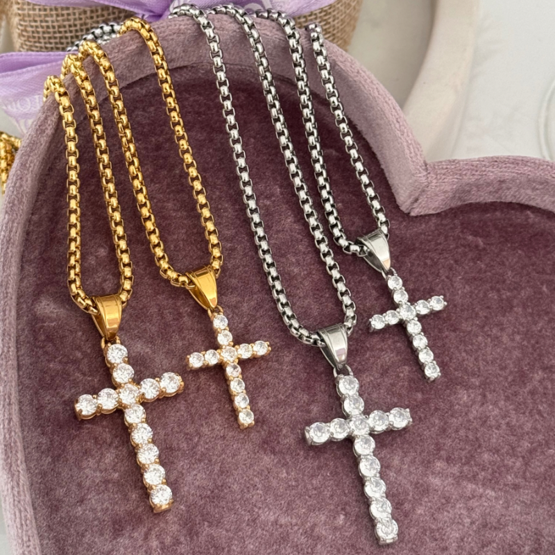 Religious cross necklace(unisex)