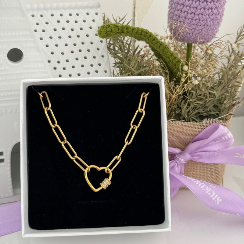 Grizelle chain