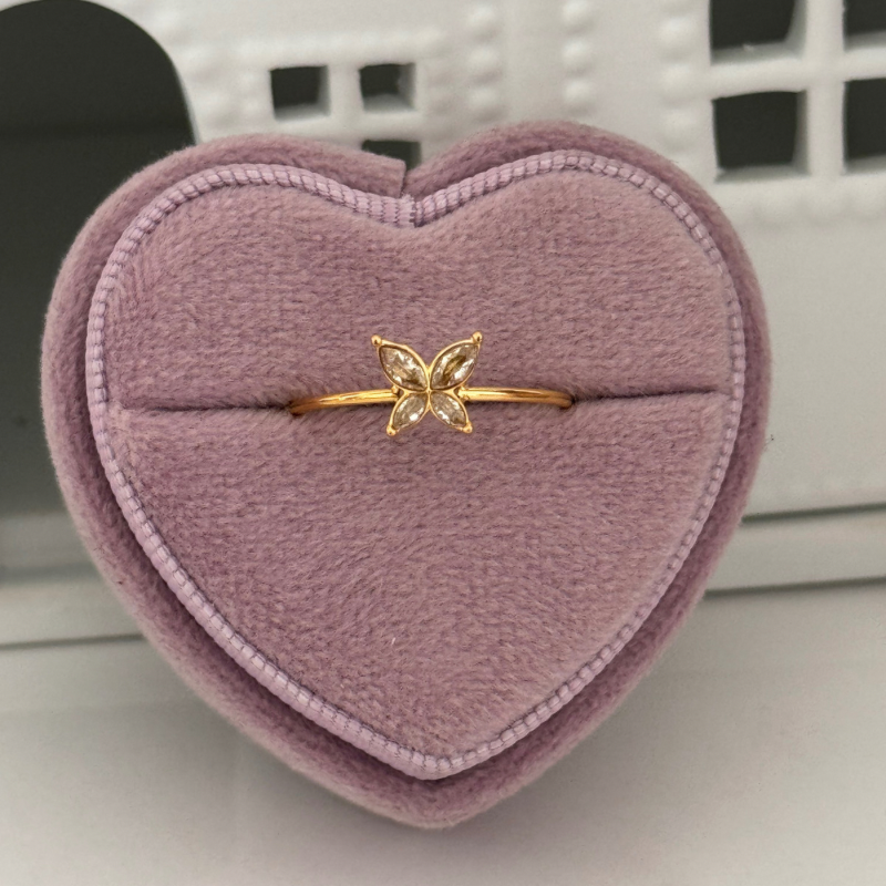 Butter-fly ring