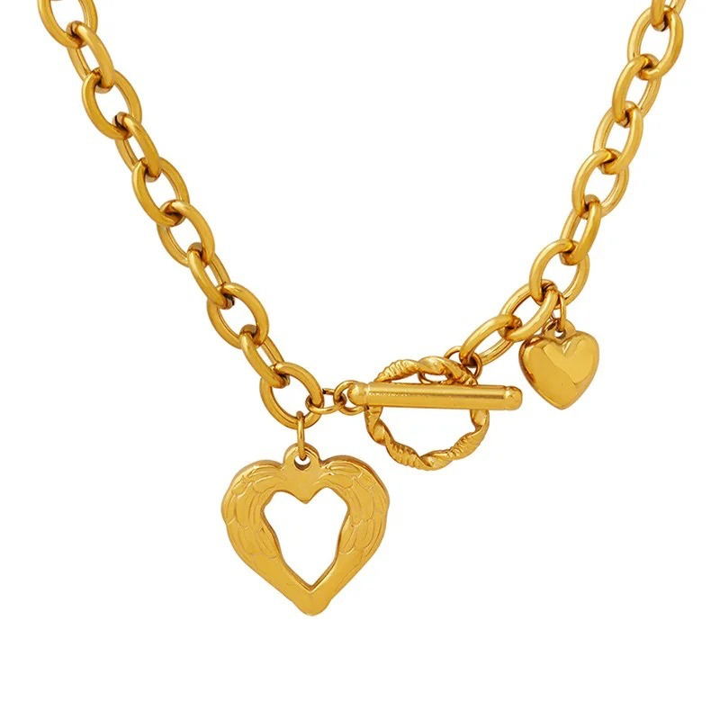 Cloud-like necklace