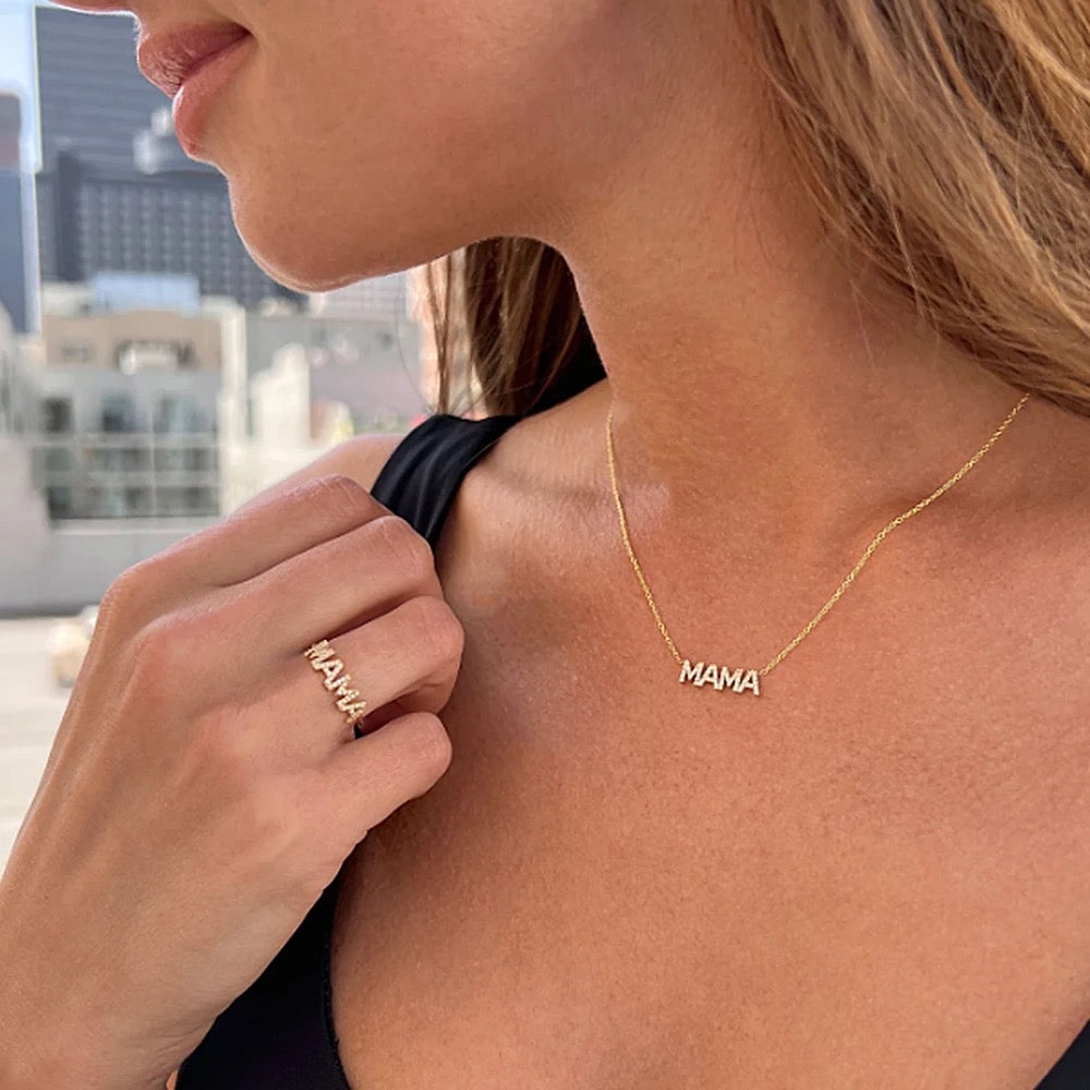 Mama necklace