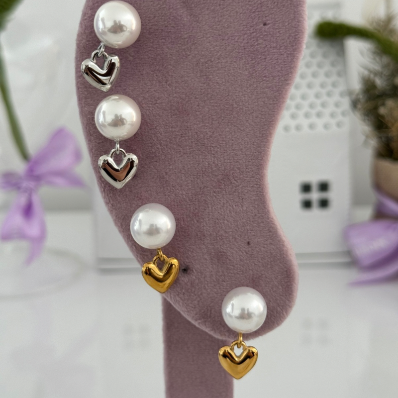 Dream avenue earrings
