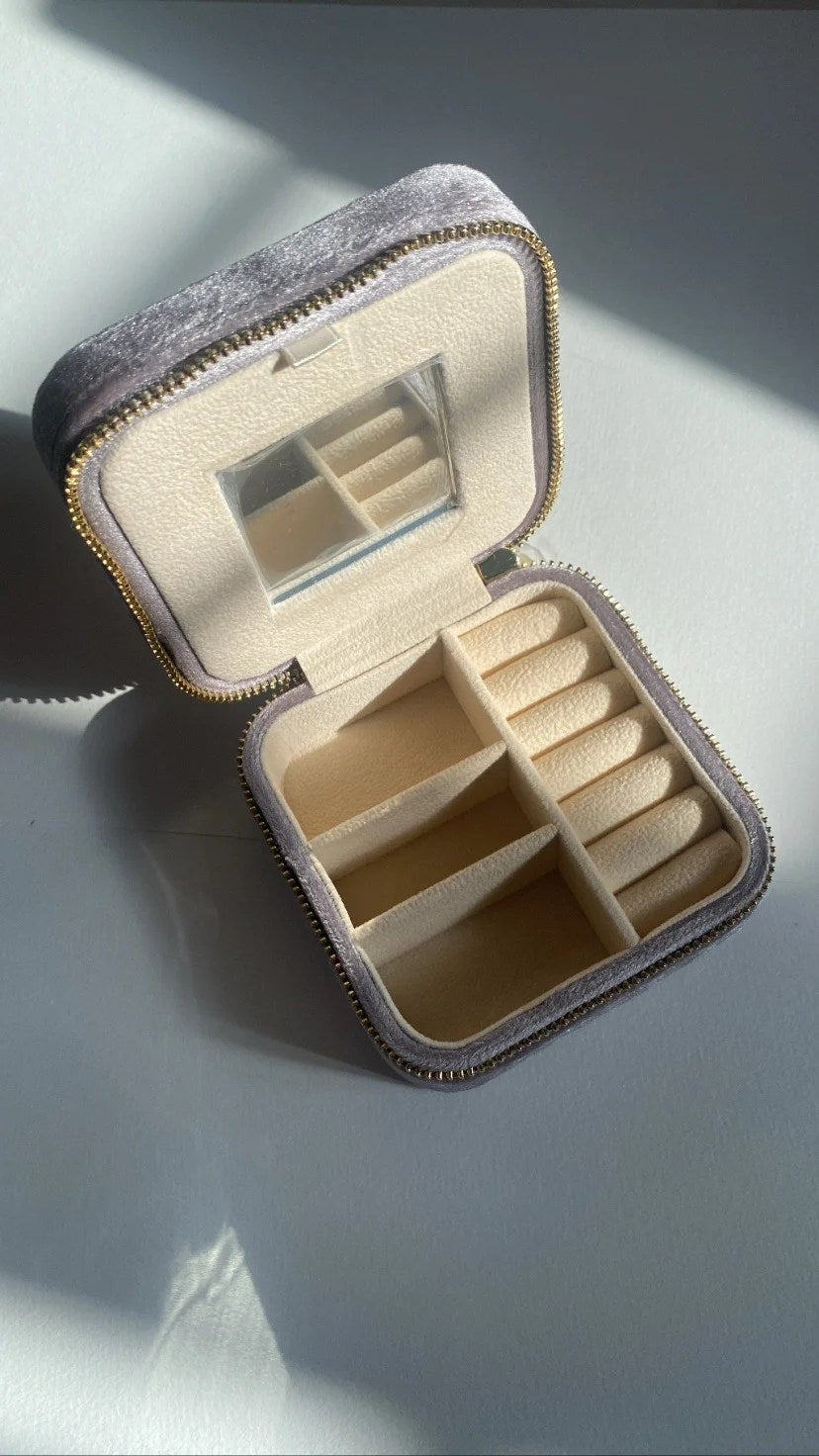 Glaze jewellery case