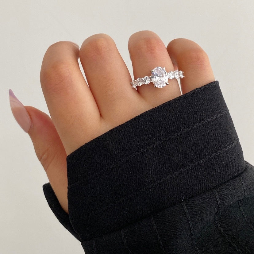 Pebble ring