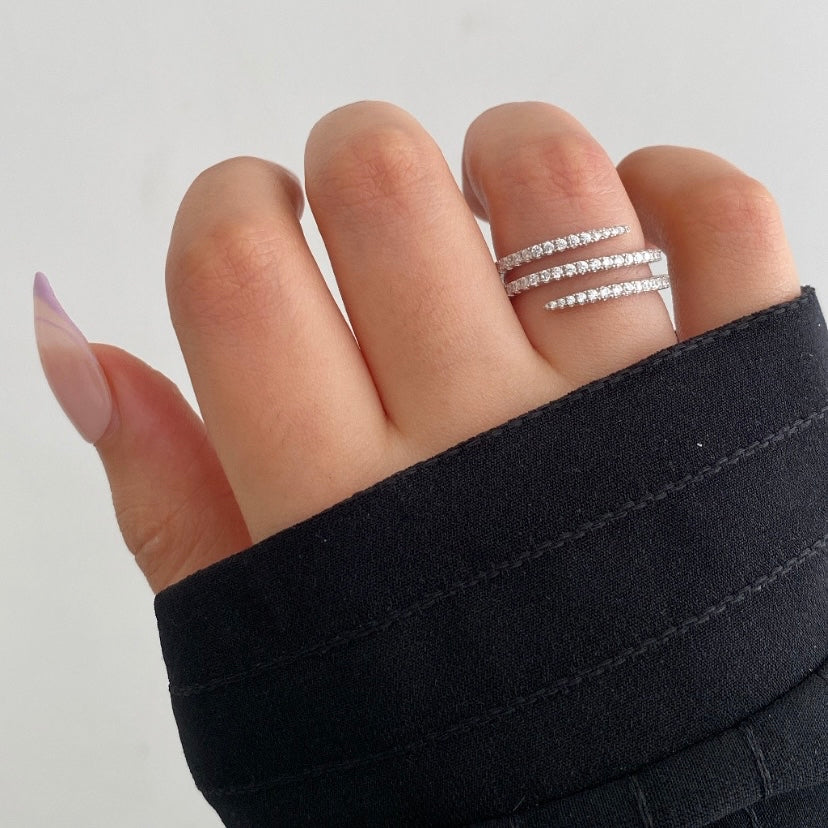 Twirling ring
