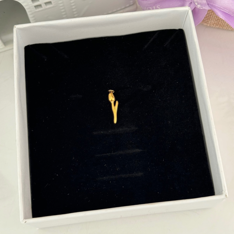 Tulip charm