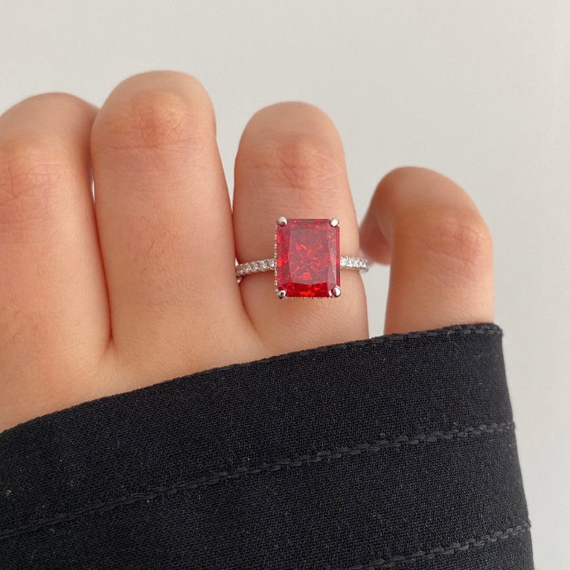 Red wine ring