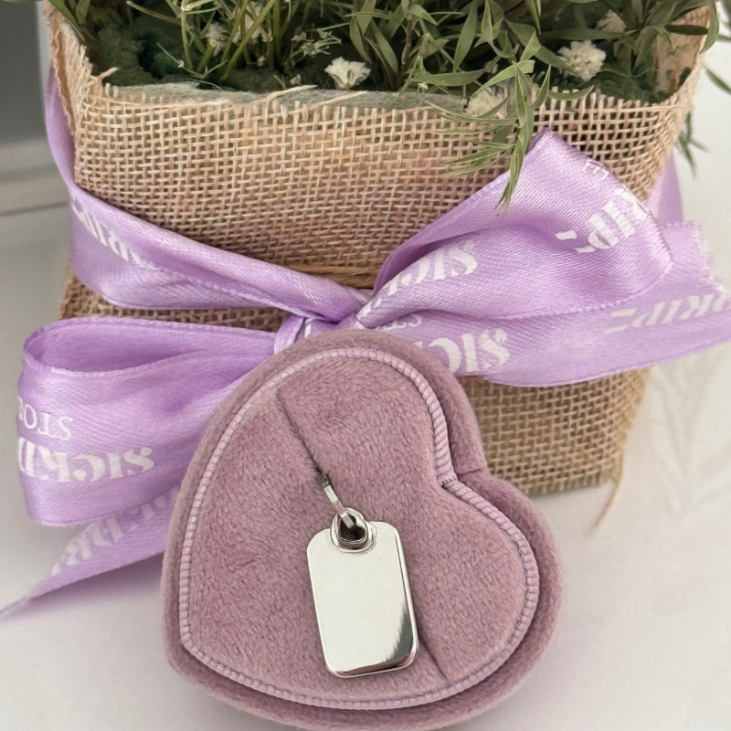 Show your feeling engravable charm