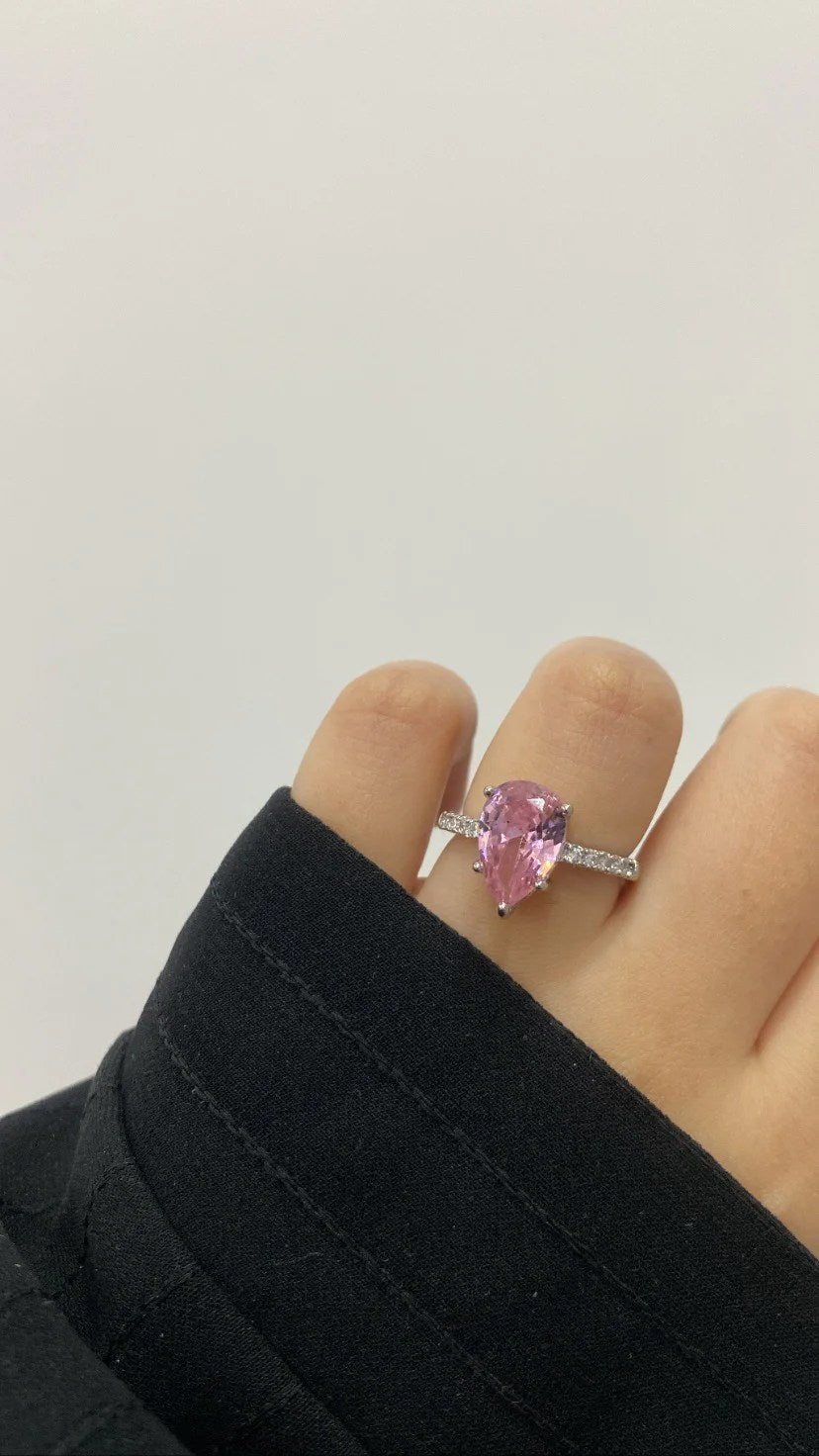 Pear ring