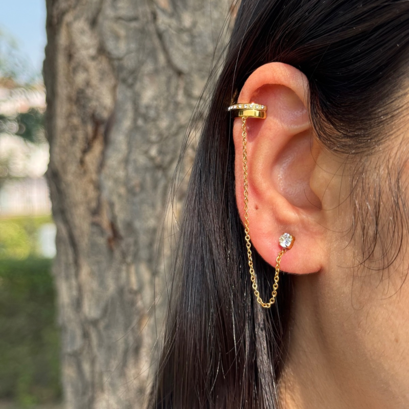 Sleek cuff earrings