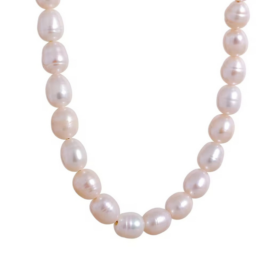 Blush pearl necklace