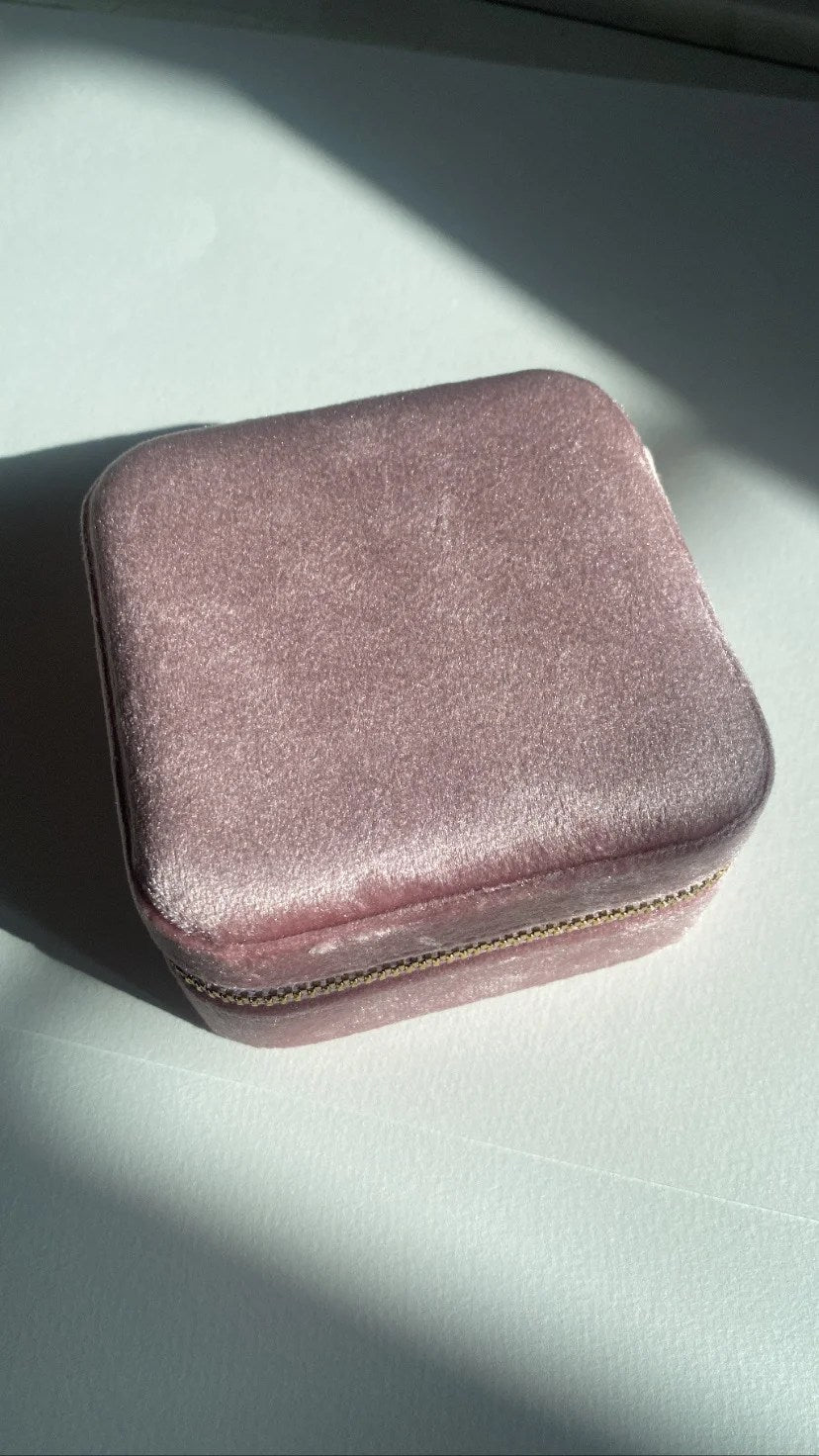 Glaze jewellery case
